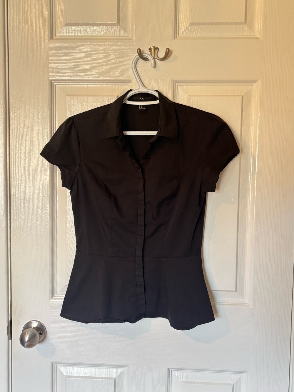 Forever 21 Short-Sleeve Black Blouse